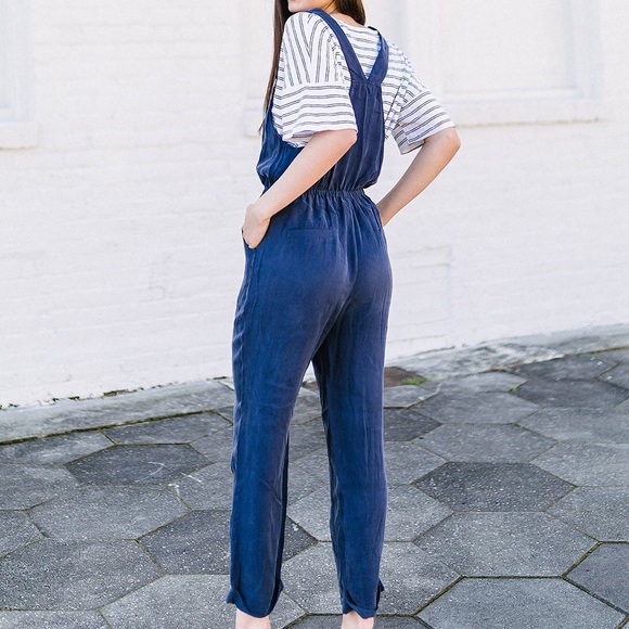 “Wild Honey” Jumpsuit- Navy - Picture 3 of 6
